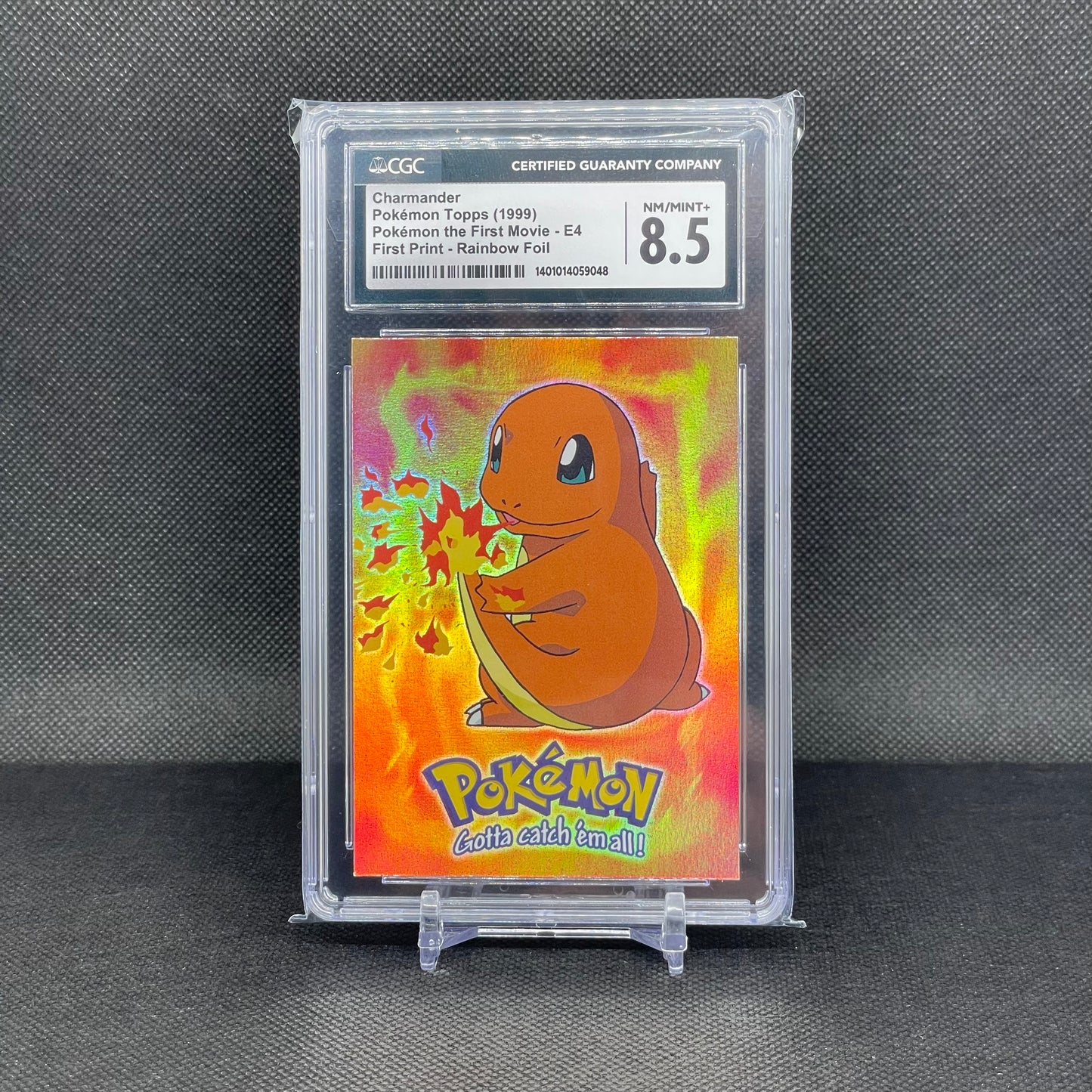 Charmander (Rainbow Foil) - Topps Pokémon First Print
